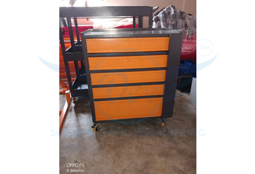TOOLS TROLLEY