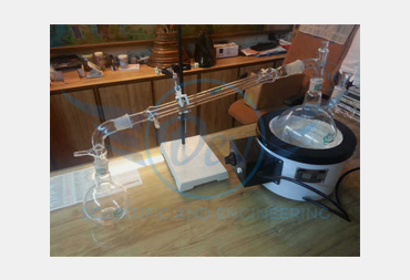 DISTILLATION GLASS APPARATUS