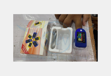 FINGERTIP PULSE OXIMETER 4
