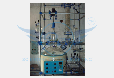 GLASS STIRRING ASSEMBLY
