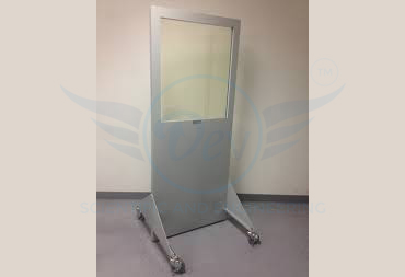 X-RAY LEAD LINED PROTECTION SCREEN ADJUSTABLE