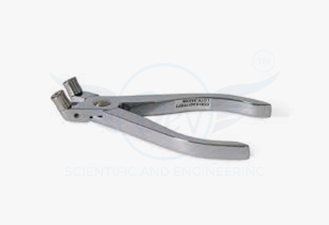 BLOOD TUBE STRIPPER