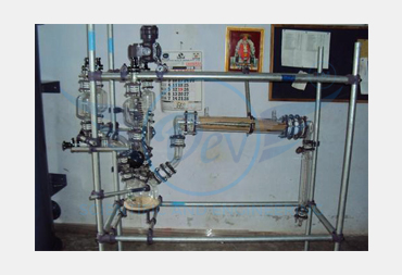 SOLVENT DISTILLATION