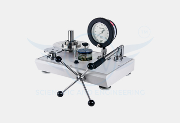 DEAD WEIGHT PRESSURE GAUGE CALIBRATOR