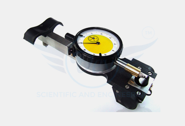 DEMOUNTABLE MECHANICAL STRAIN GAUGE