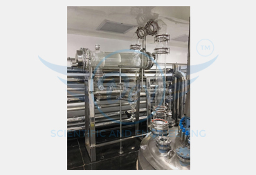 SHELL AND TUBE HEAT EXCHANGER