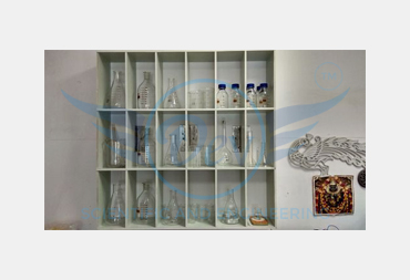 LABORATORY GLASSWARE KIT
