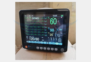 MULTIPARA PATIENT MONITOR WITH ETCO2