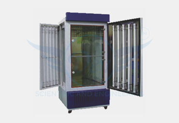 PLANT GROWTH CHAMBER