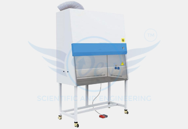 BIOLOGICAL SAFETY CABINET MOVEABLE WITH CASTORS