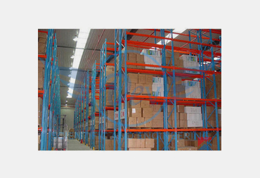 HEAVY DUTY PALLET RACKS